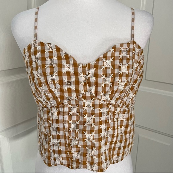 Maeve Tops - Anthropologie Maeve Scalloped Crop Top Sz‎ 6 Neutral Motif Brown Spaghetti strap